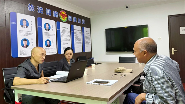 葛洲坝法院图.jpg