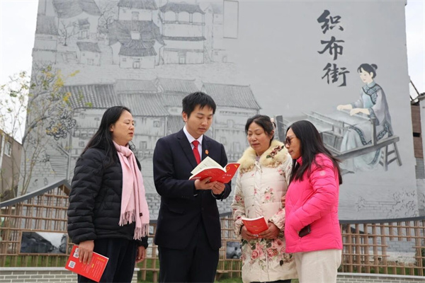 微信图片_2025-12-04_084834_295.jpg 微信图片_2025-12-04_084834_295.jpg