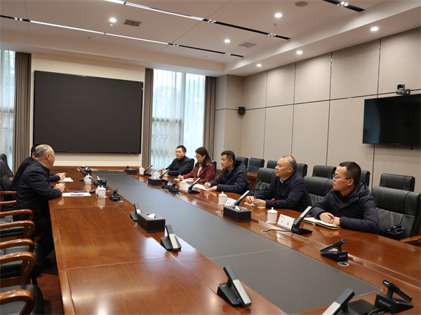 39ff071c6fe231ecedc1a4b3c737f3fc.jpg 39ff071c6fe231ecedc1a4b3c737f3fc.jpg